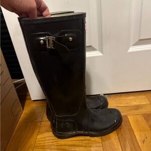 Hunter Black Glossy Rain Boots